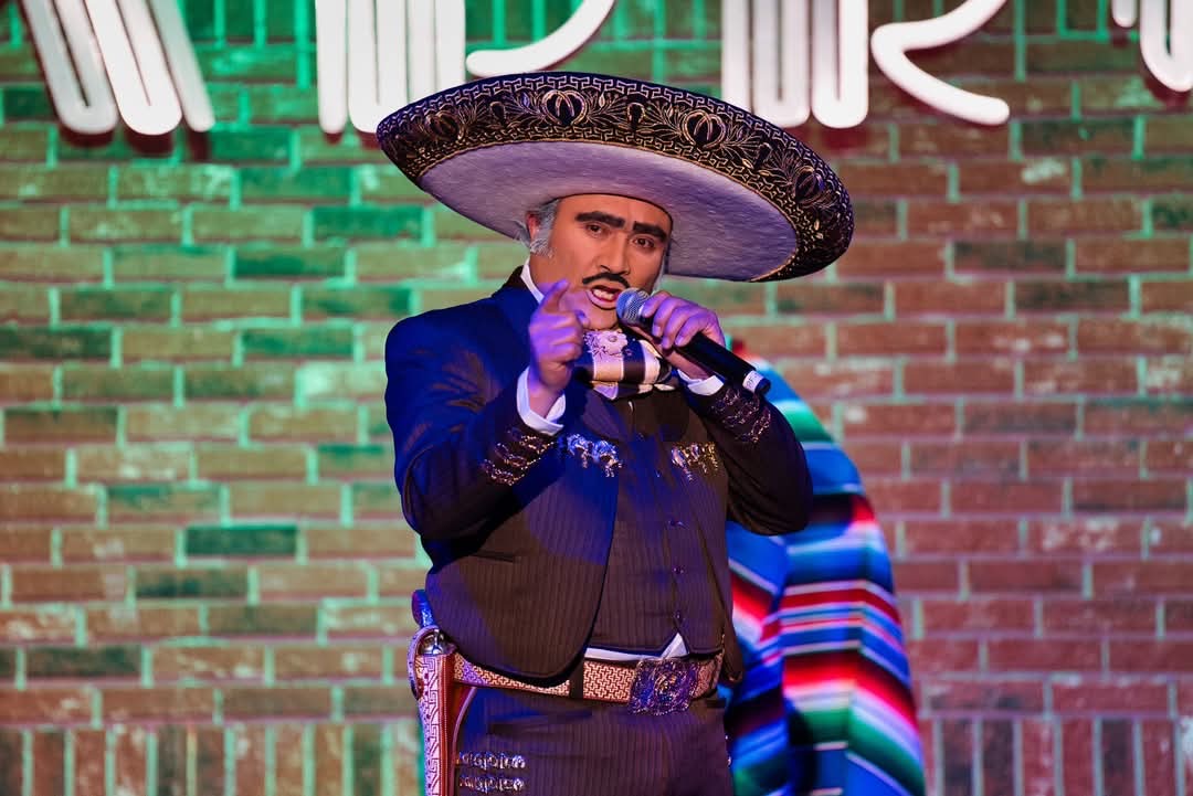 Alejandro González durante su presentación